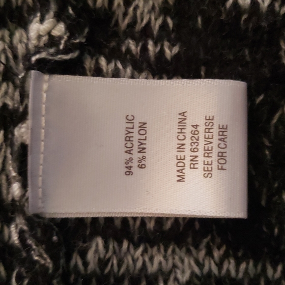 Roz & Ali Cardigan - Picture 6 of 6